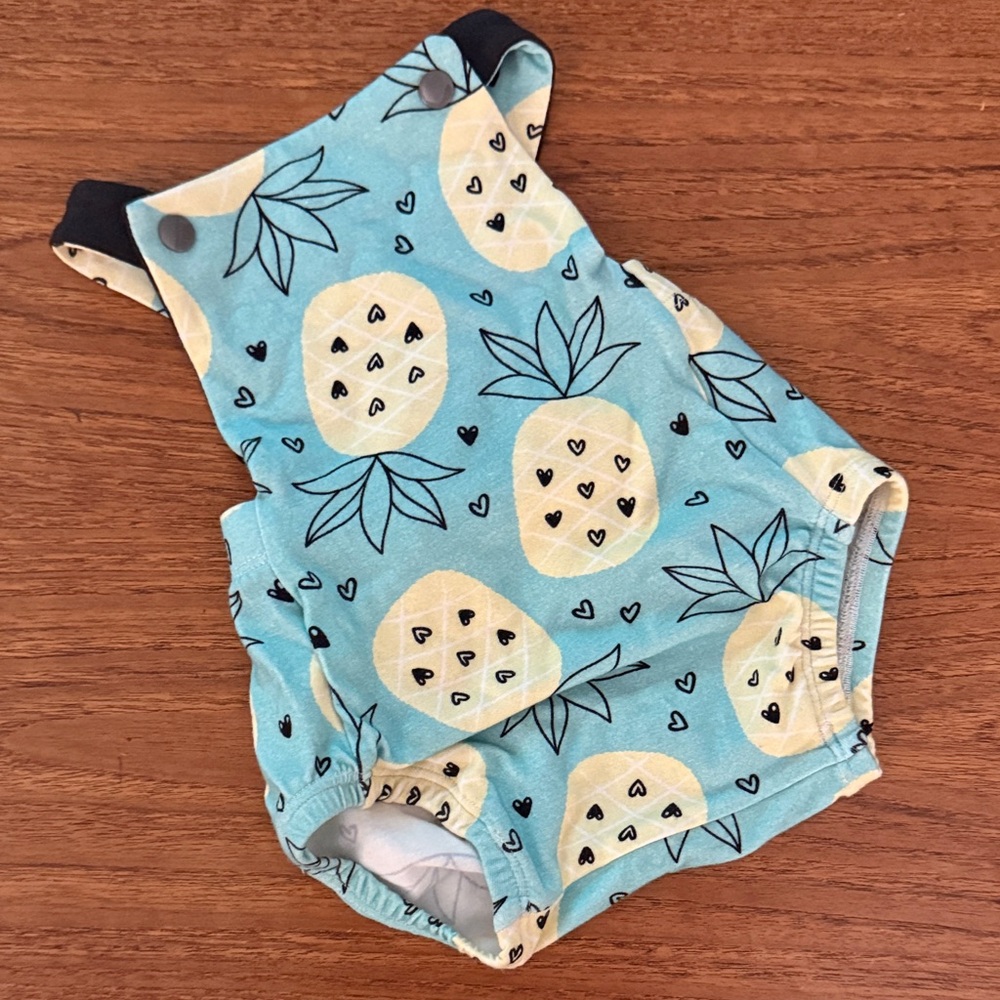 🇨🇦 made Pineapple Print Kids One Piece